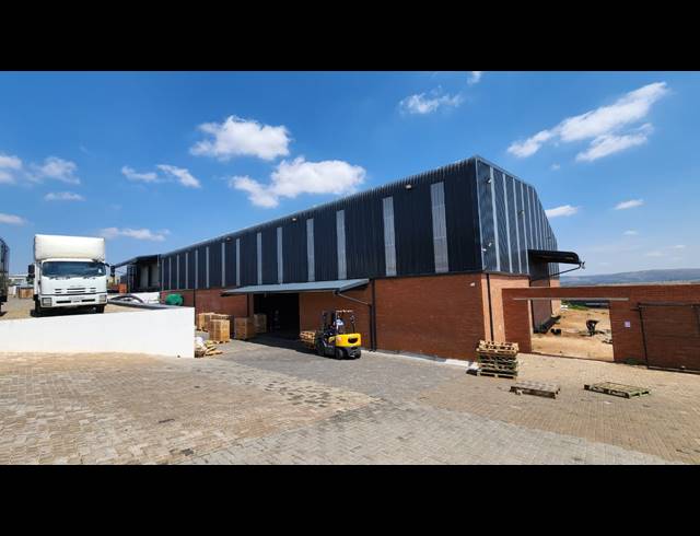 4,060M² WAREHOUSE TO LET IN SUNDERLAND RIDGE